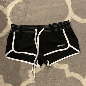 NWT Billabong Shorts